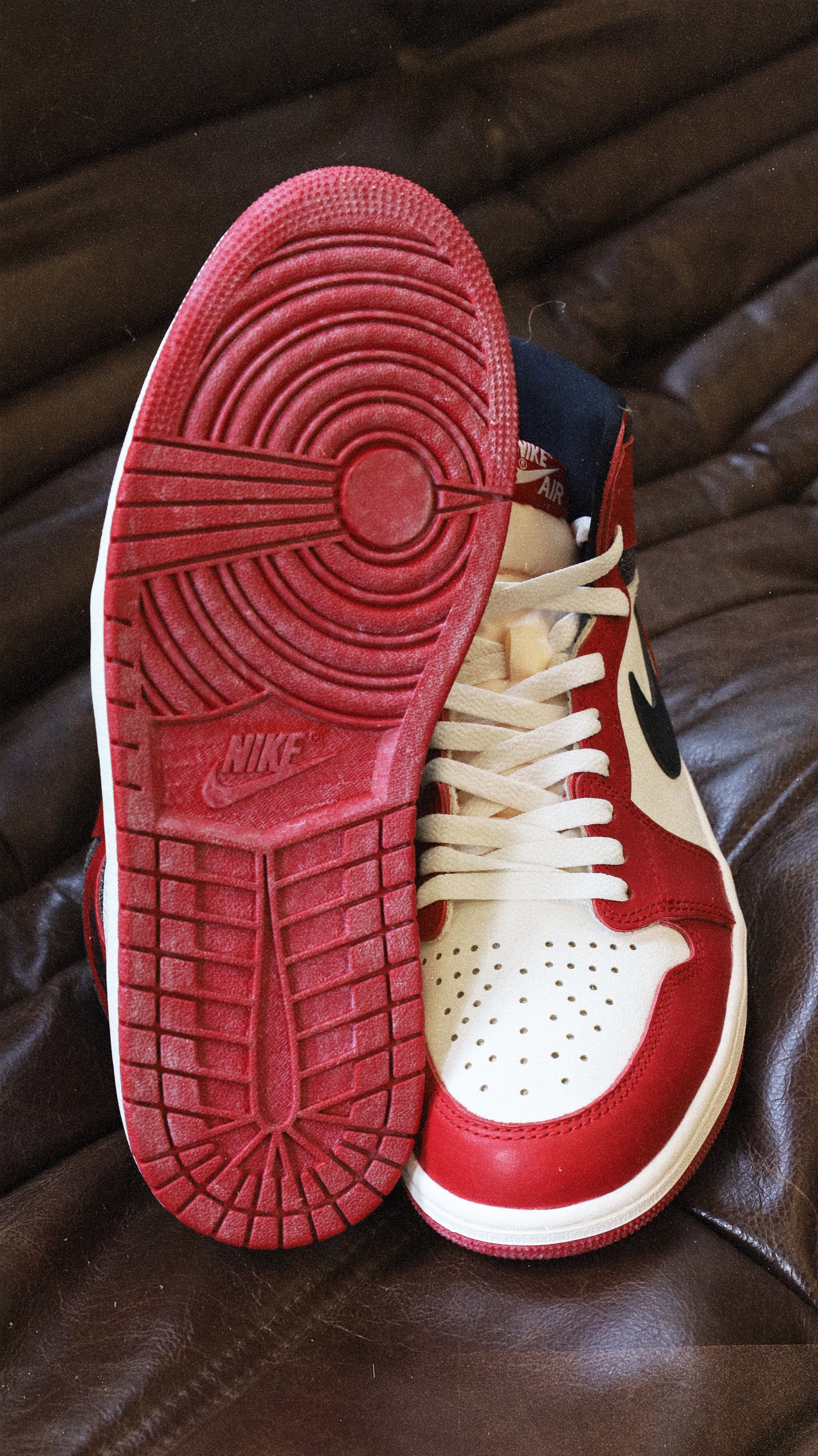 Jordan 1 Retro High OG Chicago Lost and Found