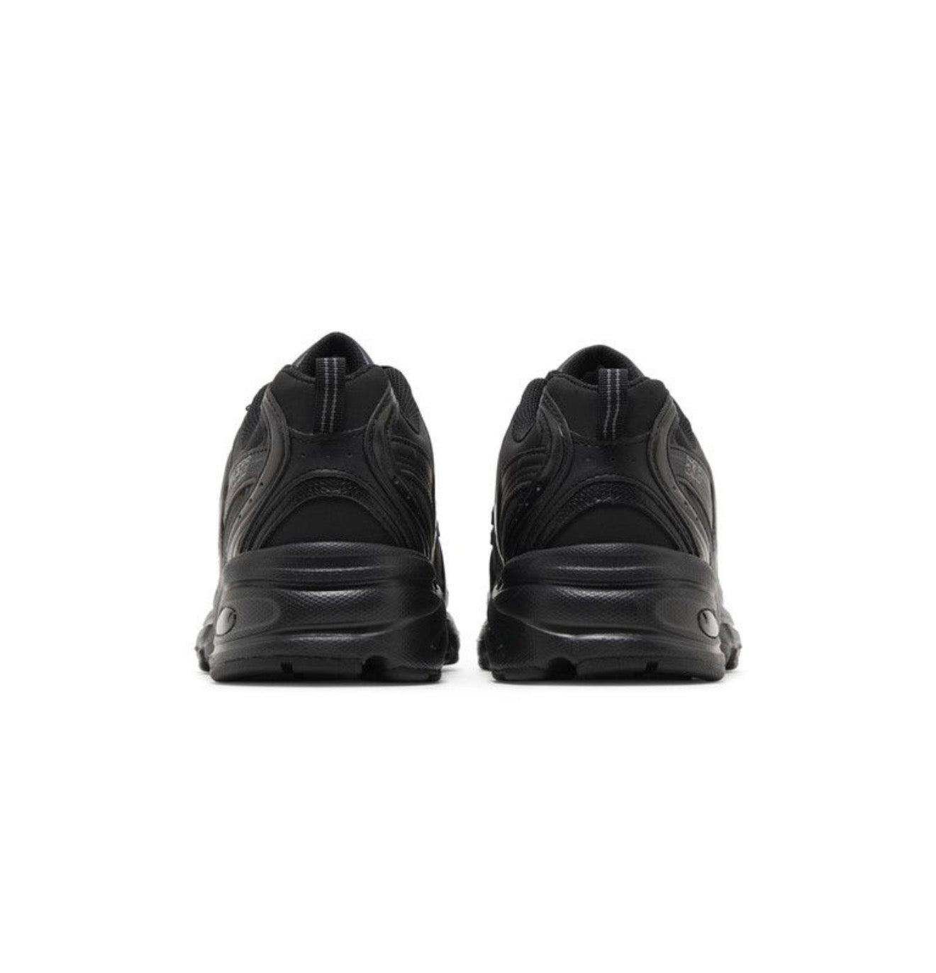 New Balance 530 Triple Black Leather