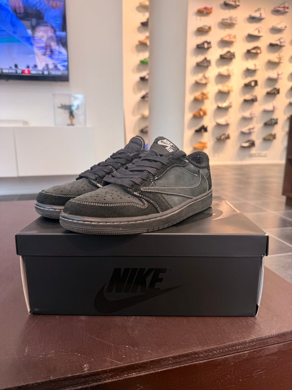 Jordan 1 Retro Low OG SP Travis Scott Black Phantom (Eu: 43)