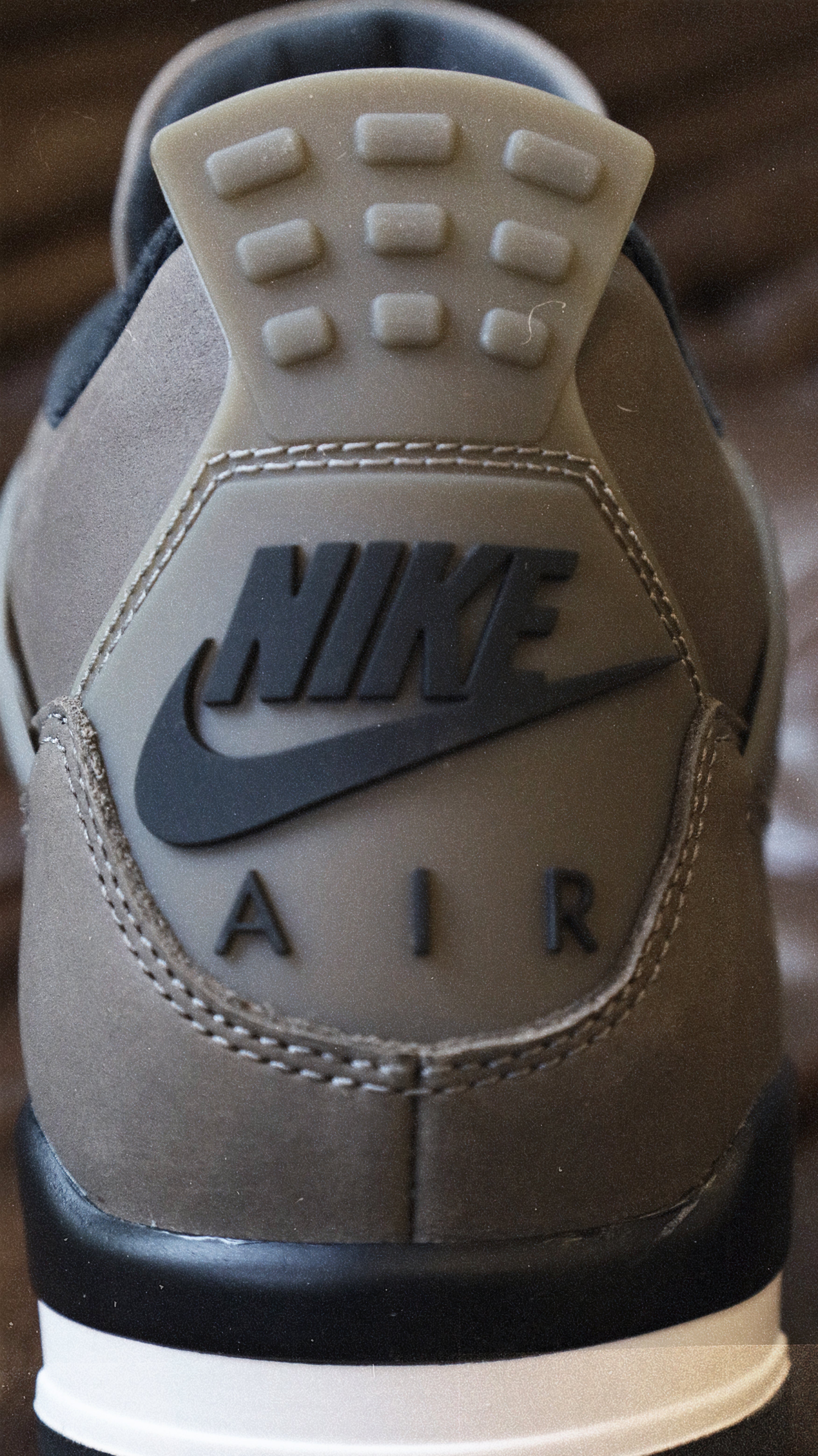 Jordan 4 Retro Cave Stone