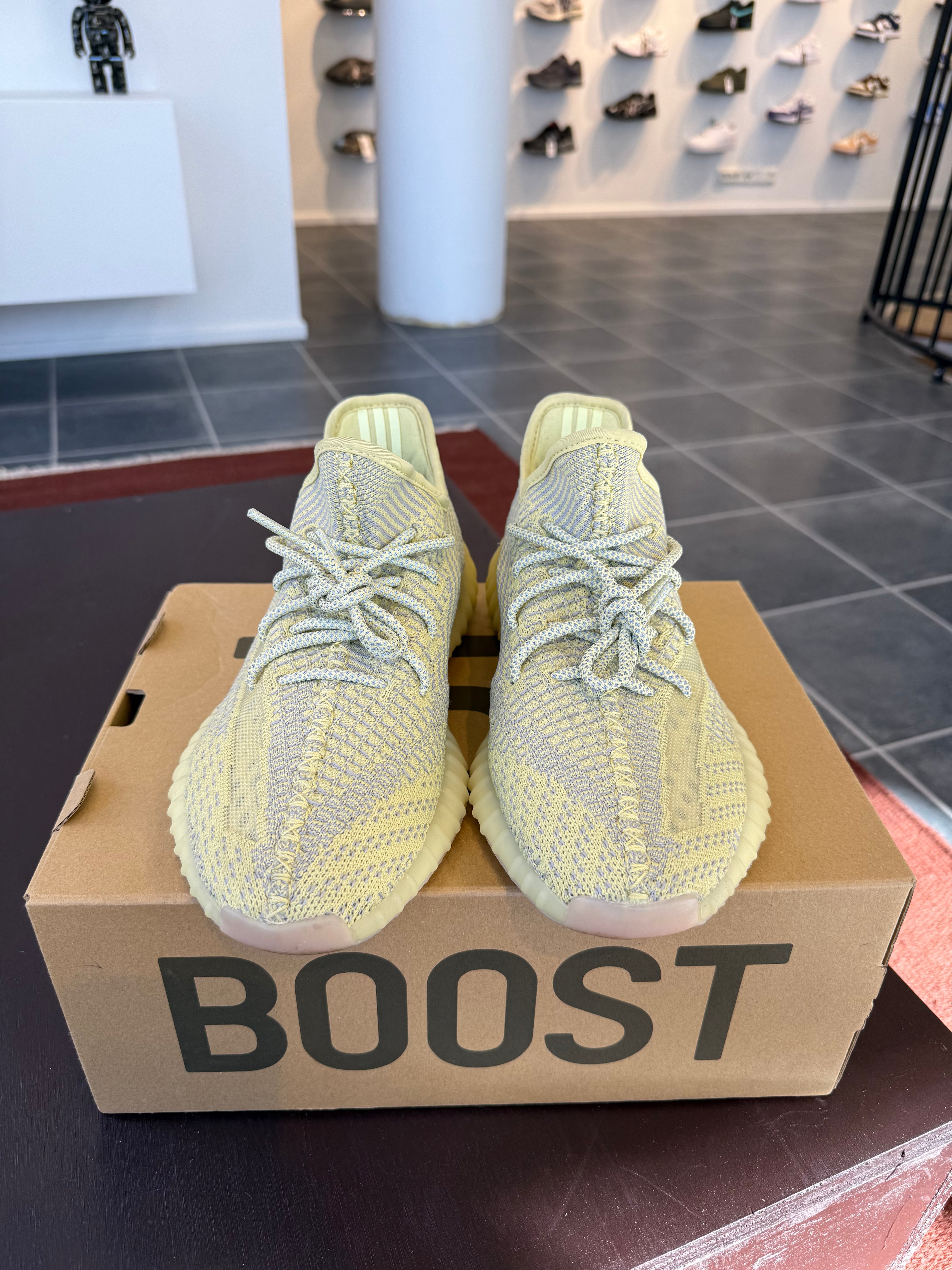 adidas Yeezy Boost 350 V2 Antlia (Non-Reflective) (US: 9)