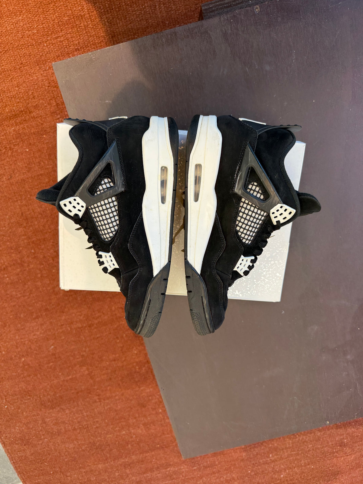 Jordan 4 Retro White Thunder (Eu: 42)