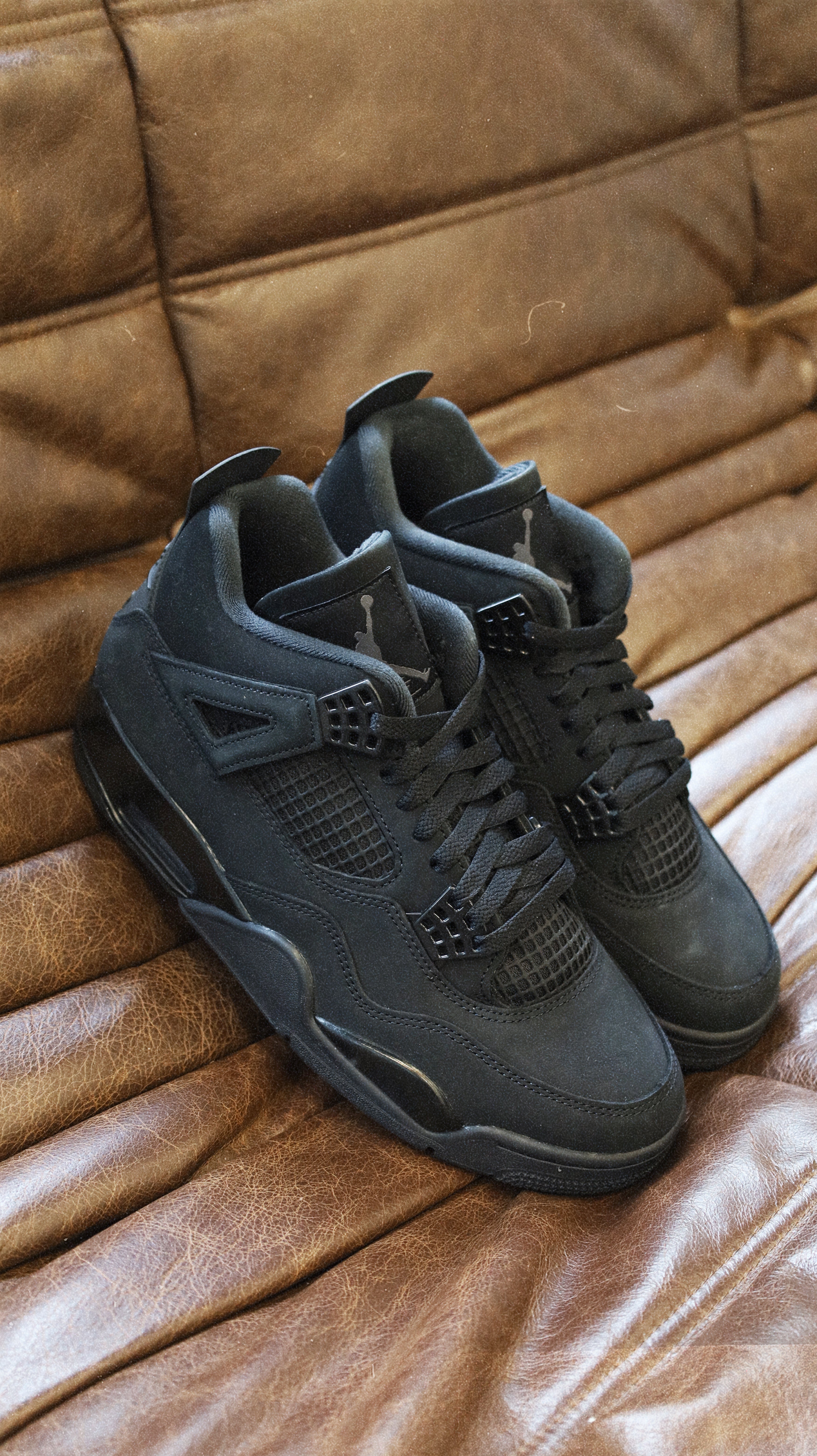 Jordan 4 Retro Black Cat (2025)
