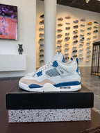 Jordan 4 Retro Oxidized Green (EU: 41)