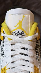 Jordan 4 Retro Vivid Sulfur (W)