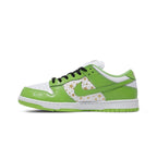 Nike SB Dunk Low Supreme Stars Mean Green (2021)