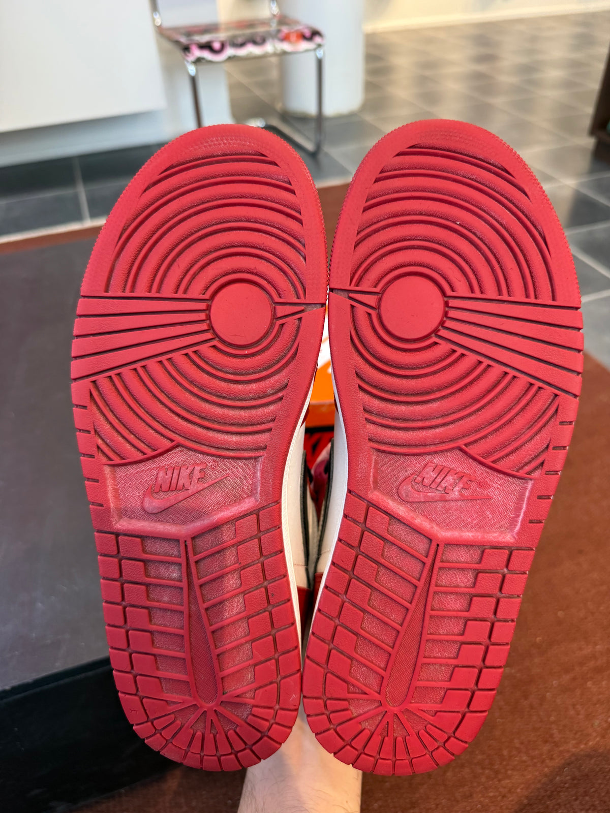 Jordan 1 Retro High OG Chicago Lost and Found (US: 10.5)