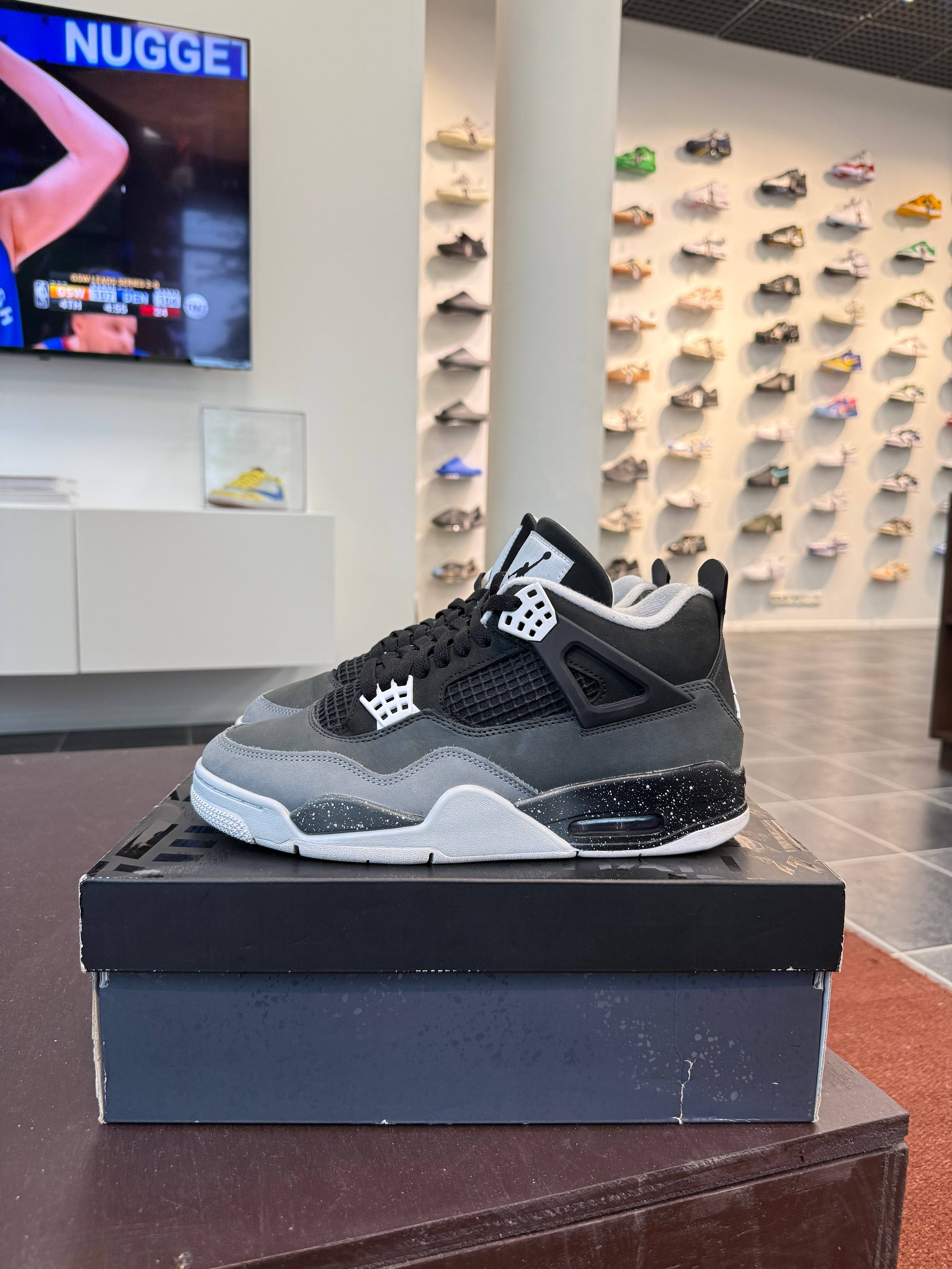 Jordan 4 Retro Oxidized Green (EU: 41)
