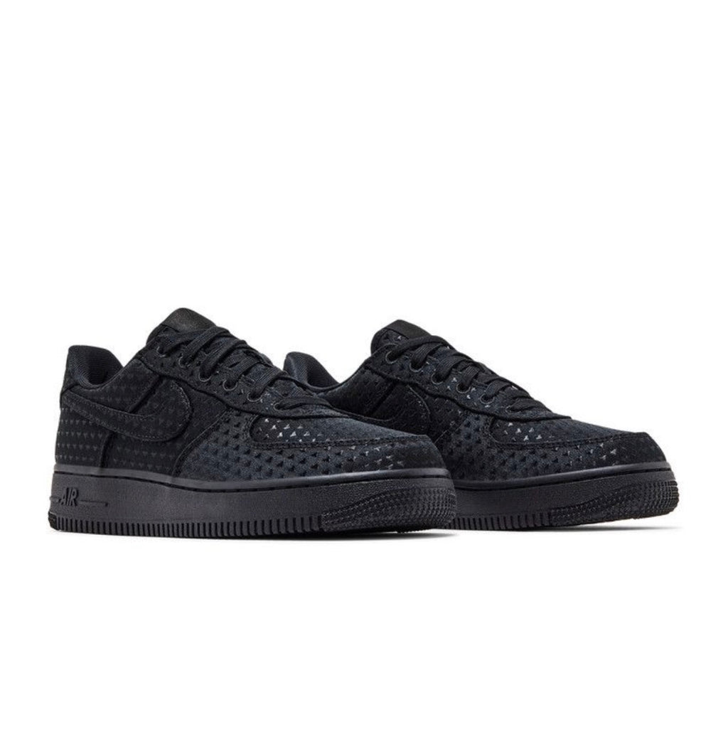 Nike Air Force 1 Low Valentine's Day Triple Black (2026) (W)