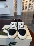 Jordan 1 Retro Low OG SP Travis Scott Olive (W) (Eu:43)