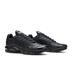 Nike Air Max Plus Triple Black Leather
