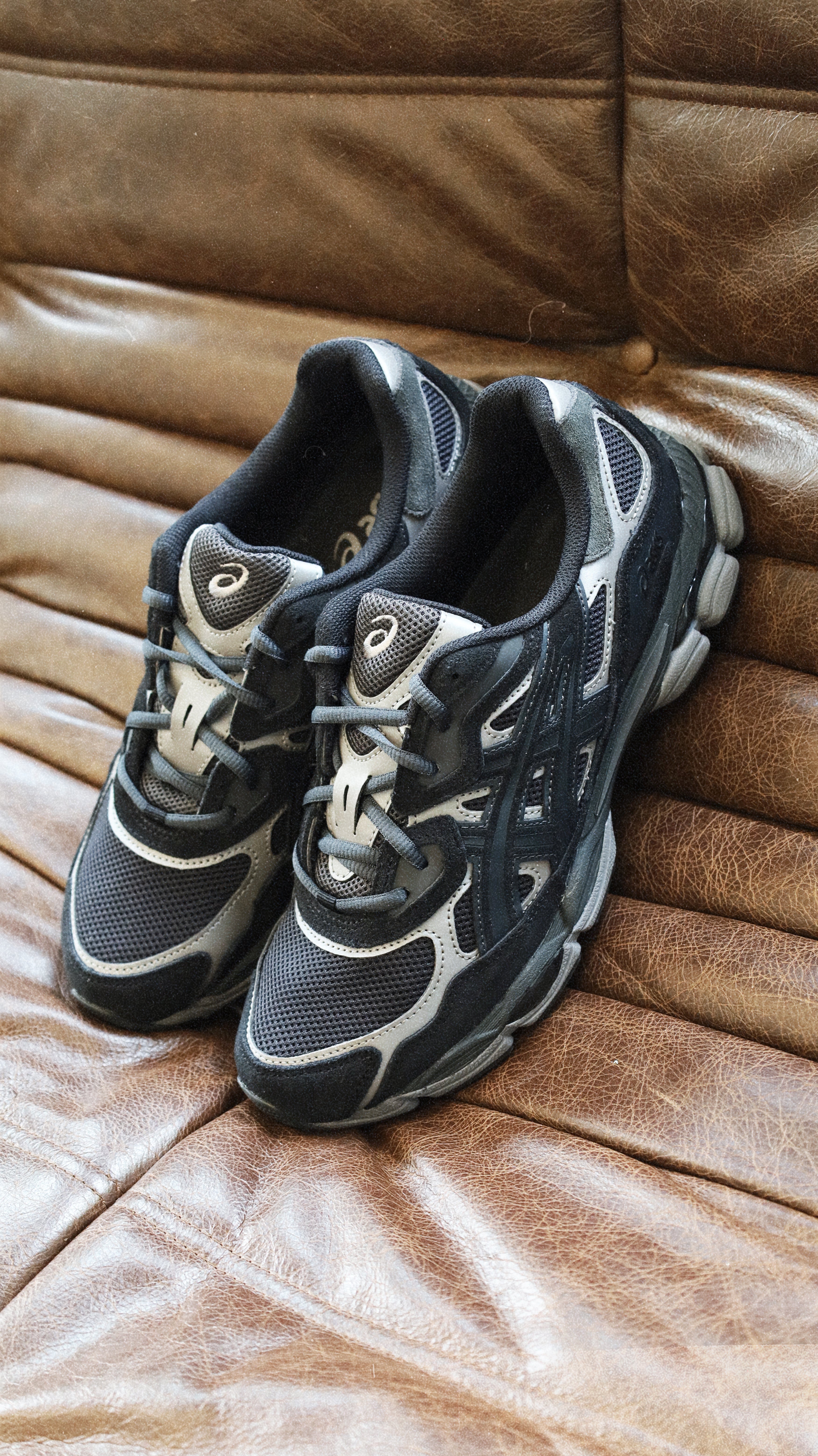 ASICS Gel-NYC Graphite Grey Black