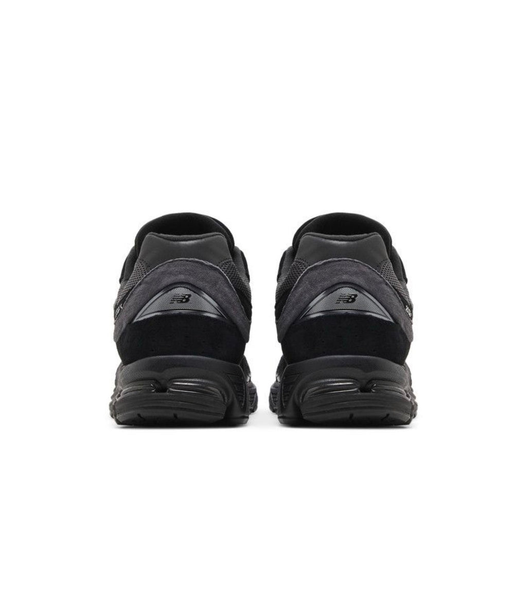 New Balance 2002R Black Dark Grey
