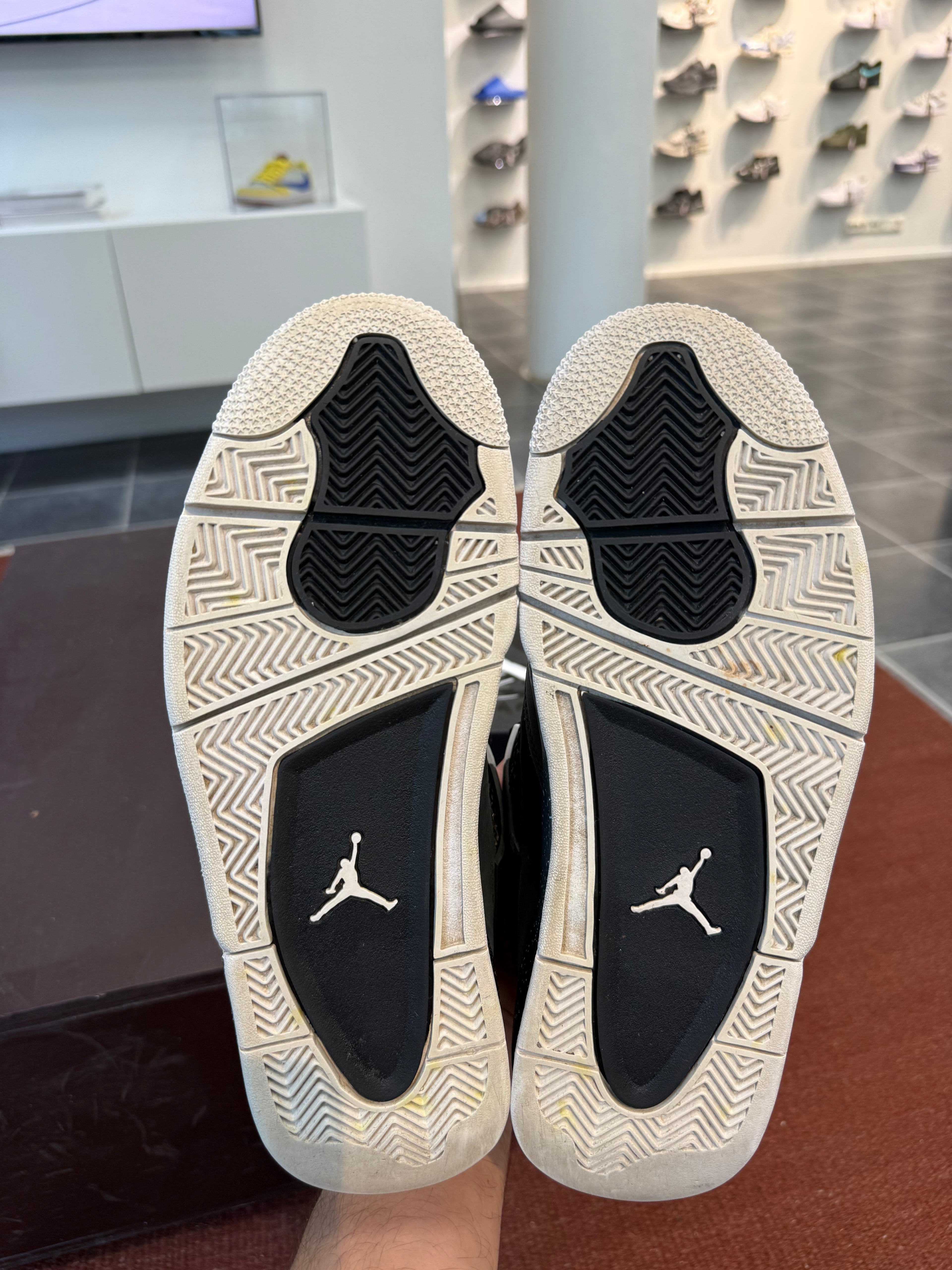 Jordan 4 Retro Oxidized Green (EU: 41)