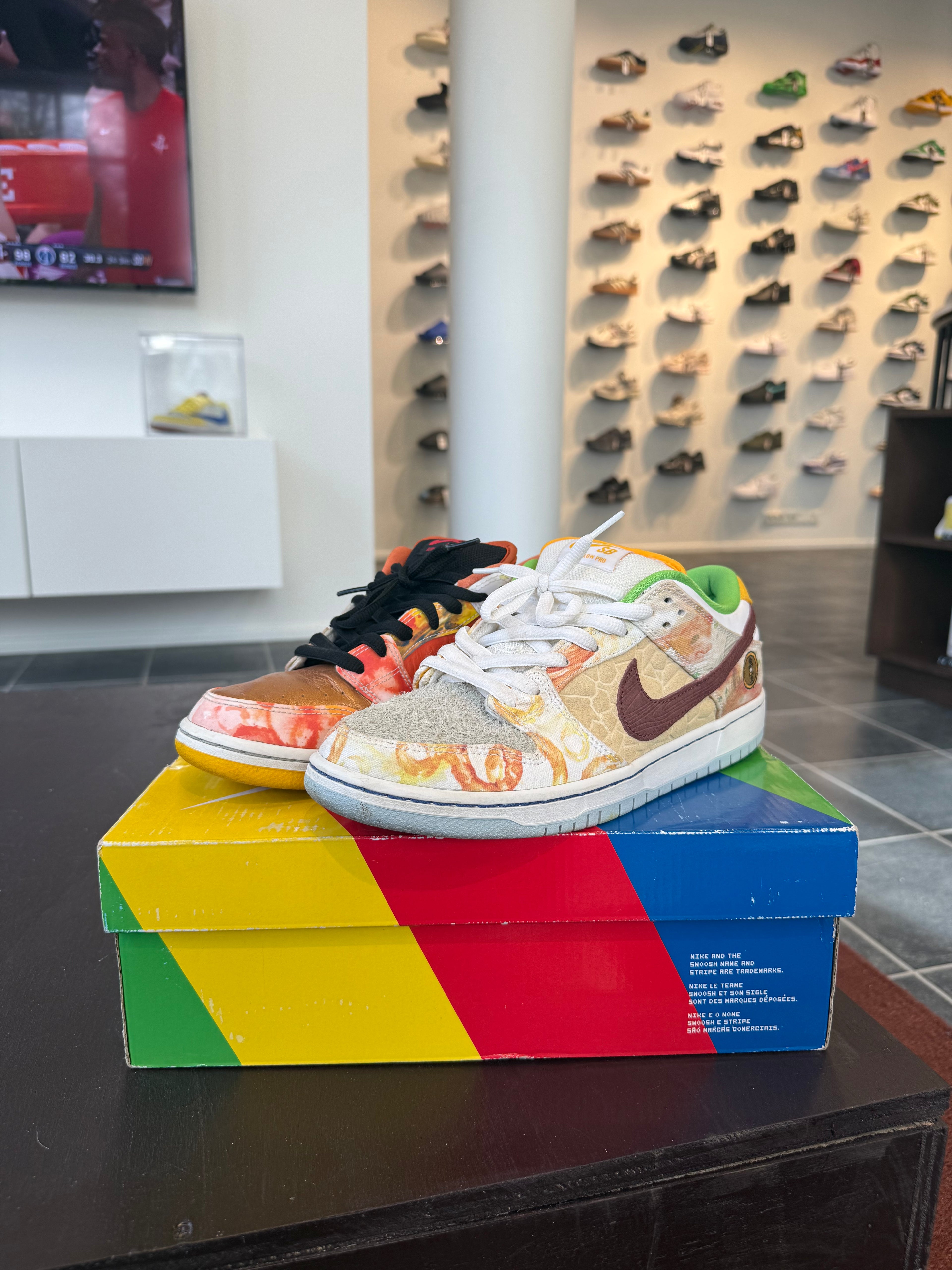 Nike SB Dunk Low Street Hawker (2021) (Eu: 43)
