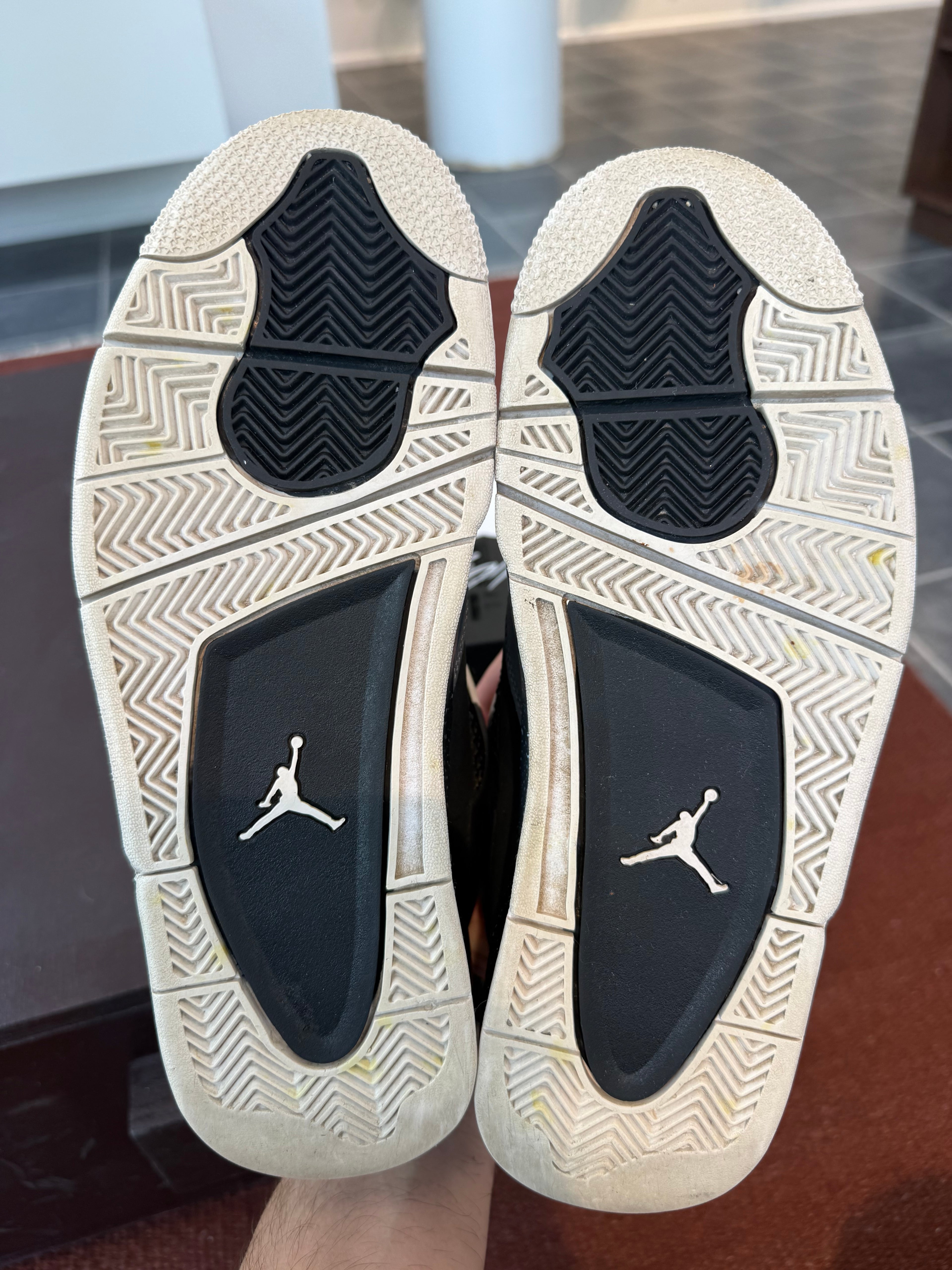 Jordan 4 Retro Fear (2024) (Eu: 42,5)