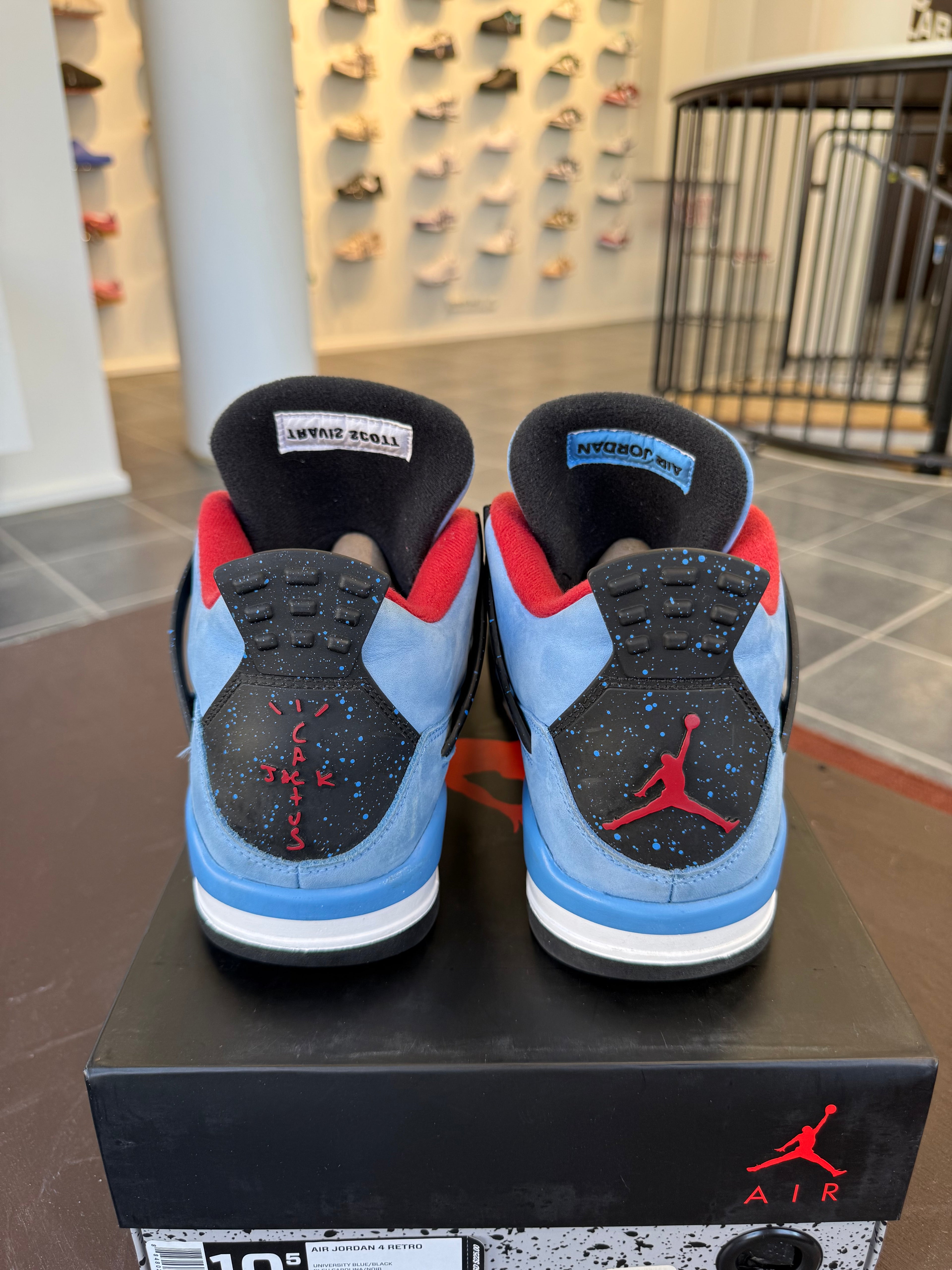 Jordan 4 Retro Travis Scott Cactus Jack (Eu: 44,5)