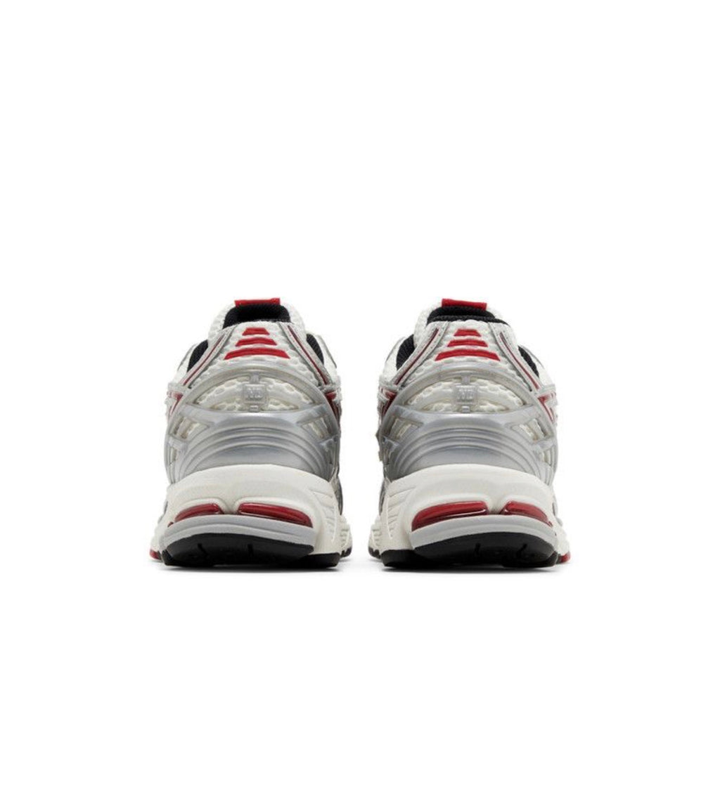 New Balance 1906R Silver Classic Crimson