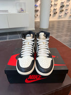 Jordan 1 Retro High Dark Mocha (45)