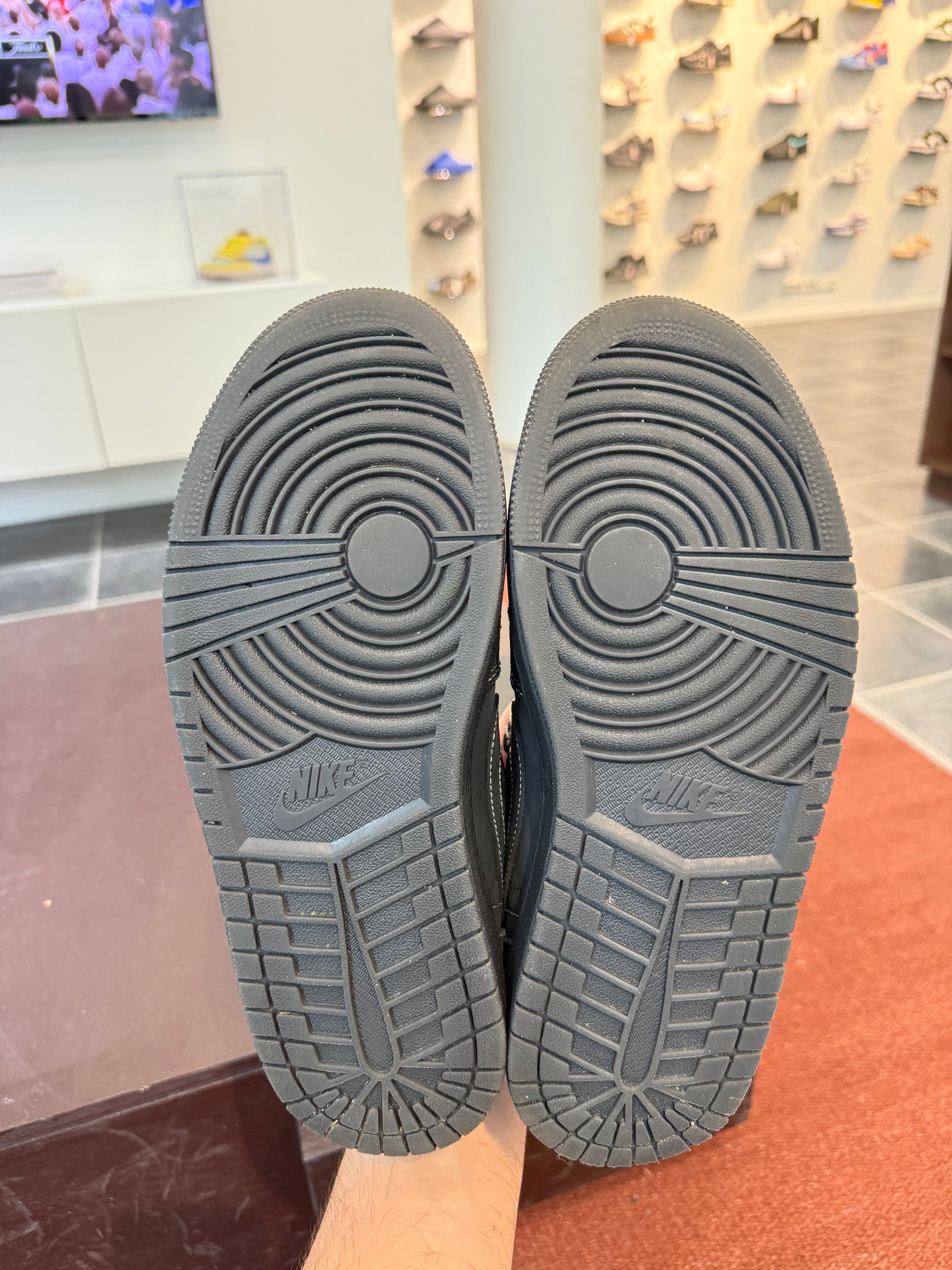 Jordan 1 Retro Low OG SP Travis Scott Black Phantom (Eu: 42)