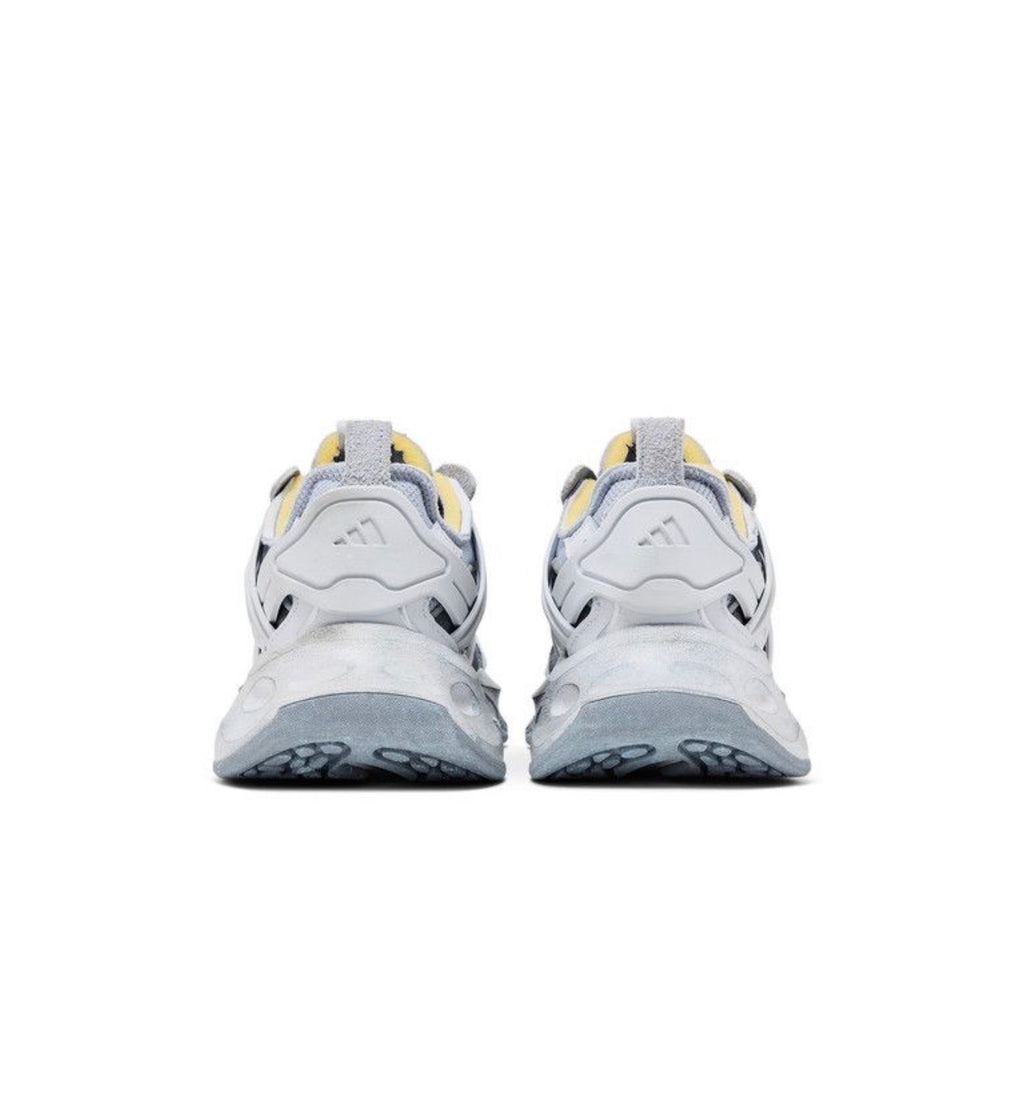 adidas XLG Runner Deluxe Gray