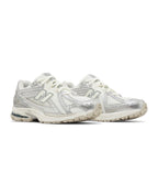 New Balance 1906R Silver Metallic Sea Salt