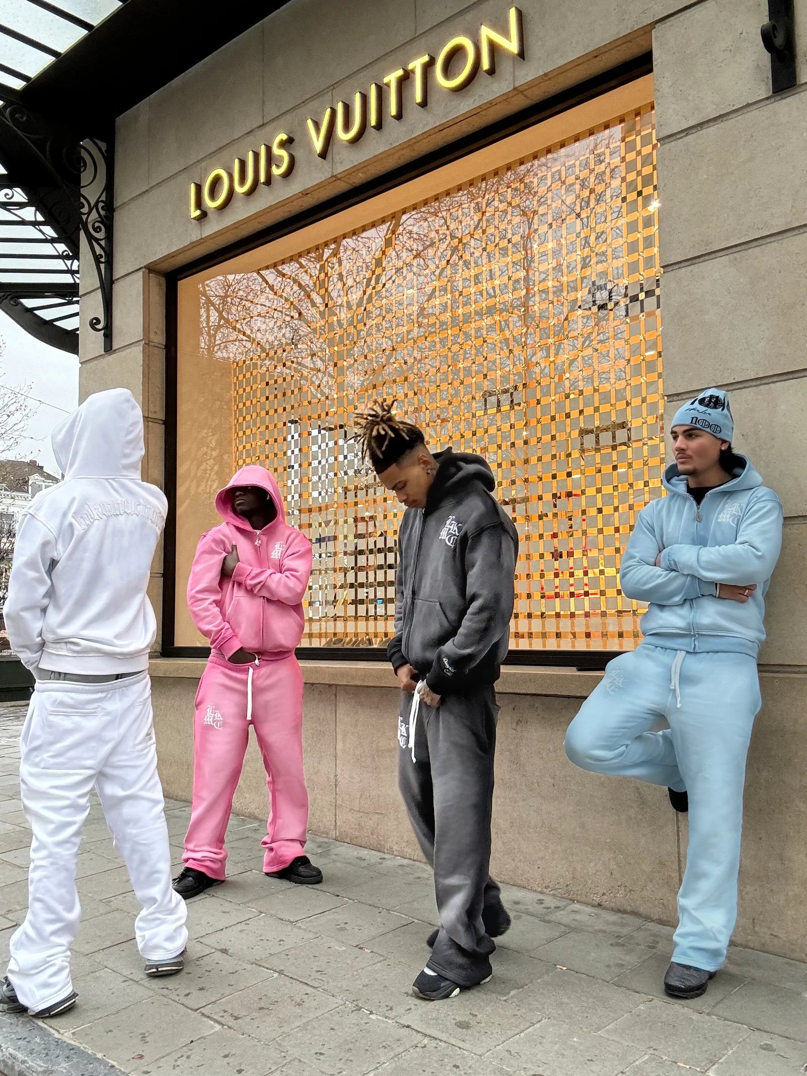 LUKAMACHAIN  Flared Jogger Baby Blue