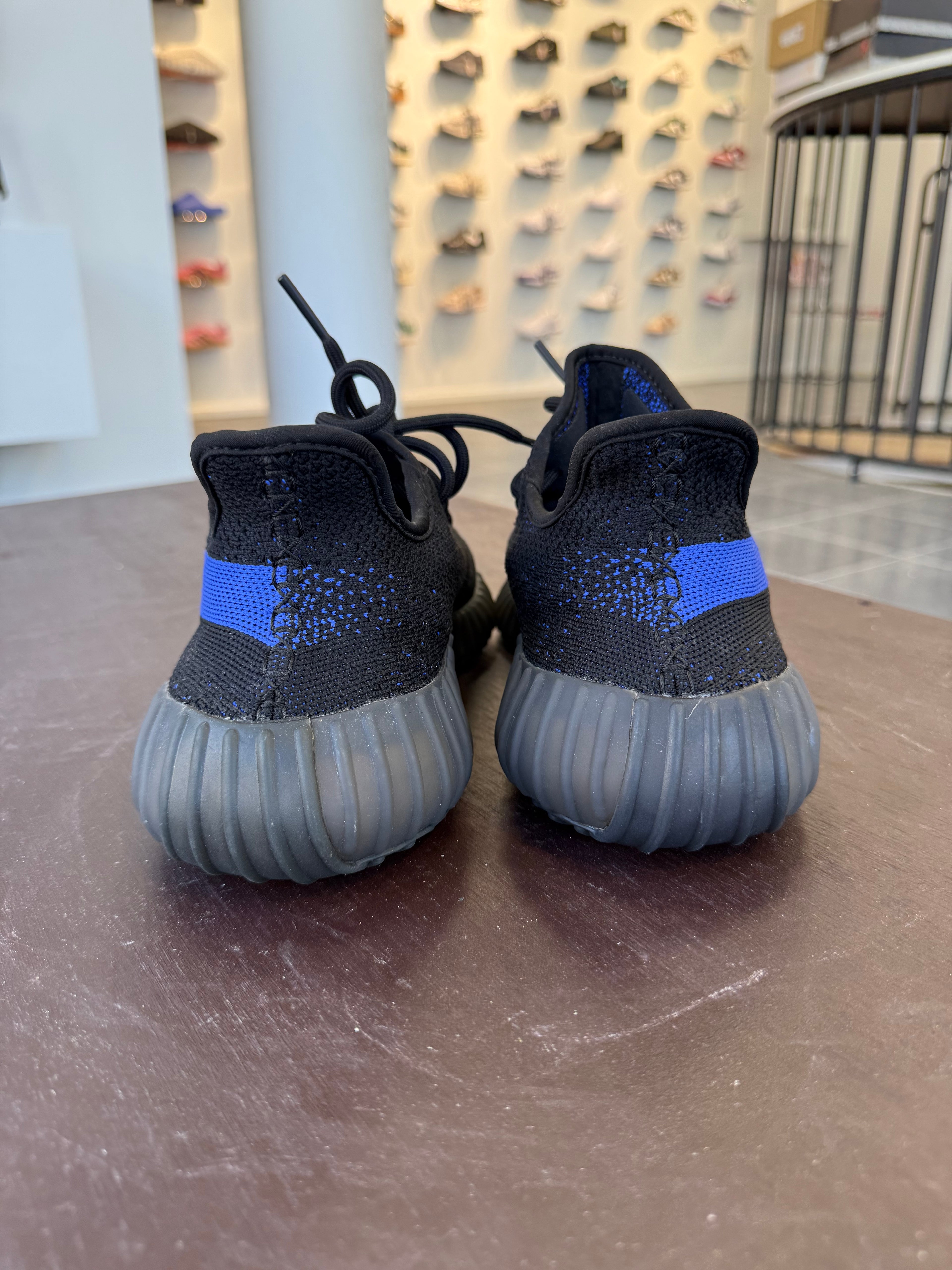 adidas Yeezy Boost 350 V2 Dazzling Blue (EU: 43 1/3)