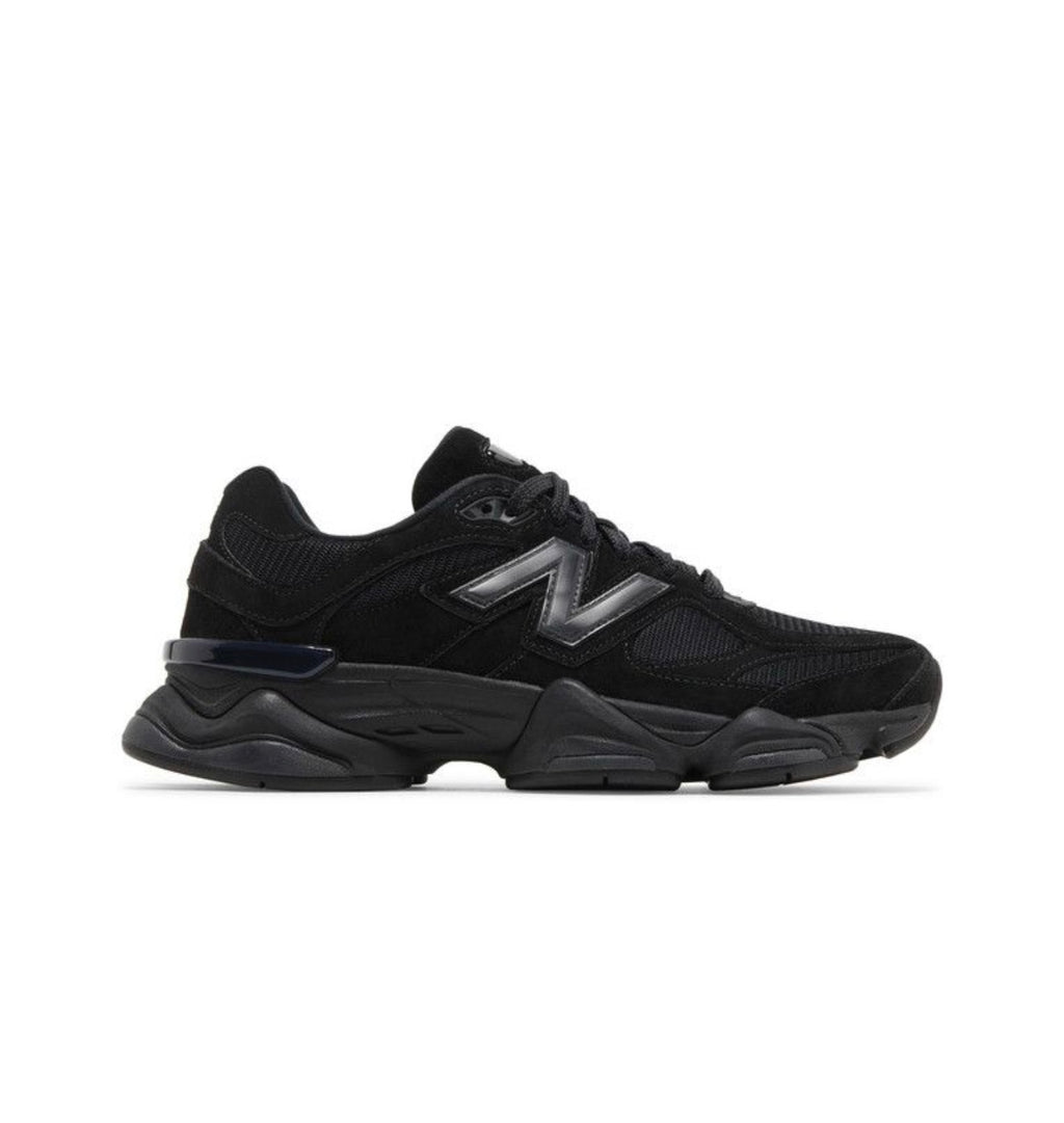 New Balance 9060 Triple Black