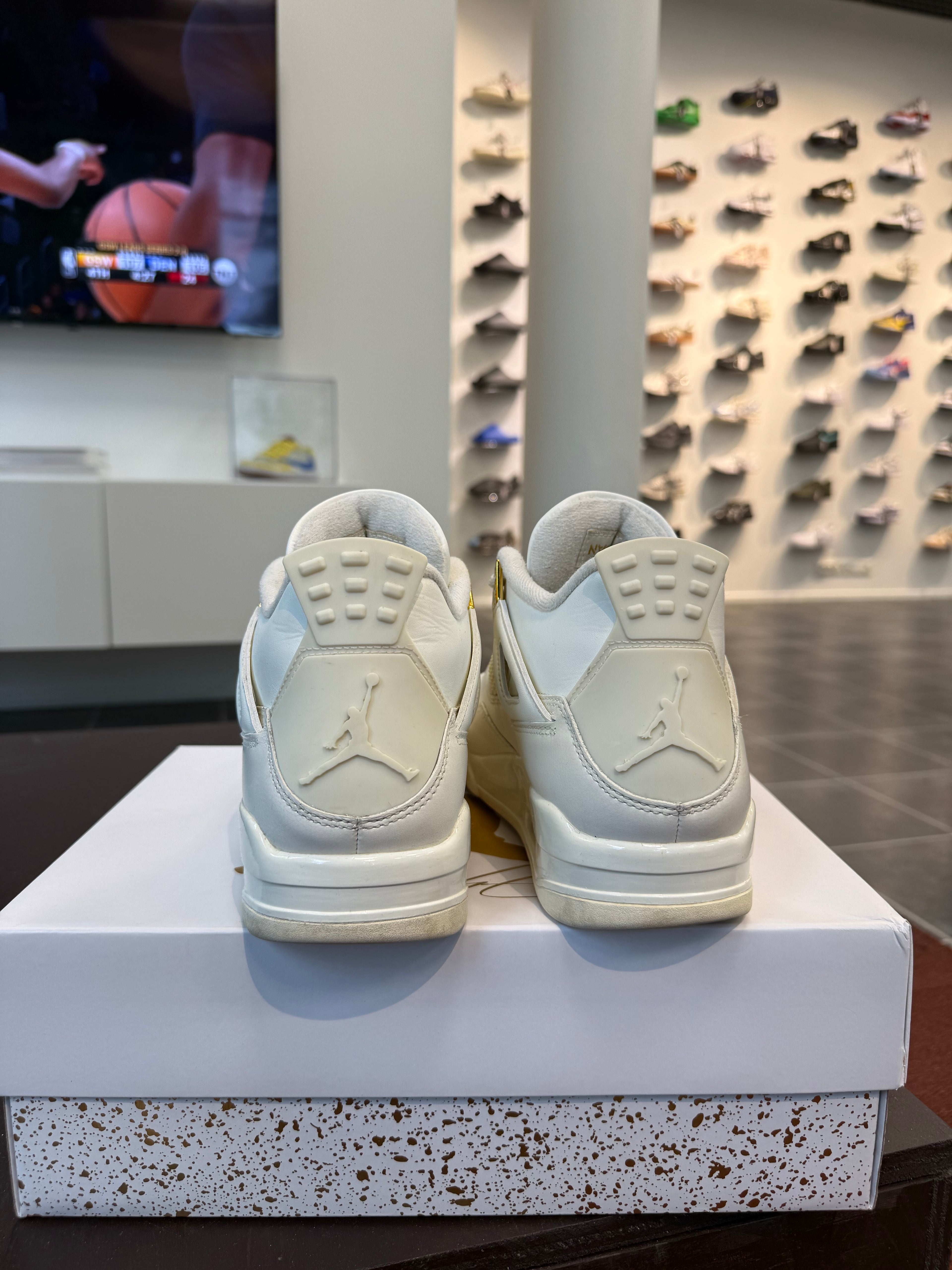 Jordan 4 Retro Oxidized Green (EU: 41)