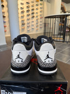 Jordan 3 Retro Infrared 23 (Eu: 44.5)