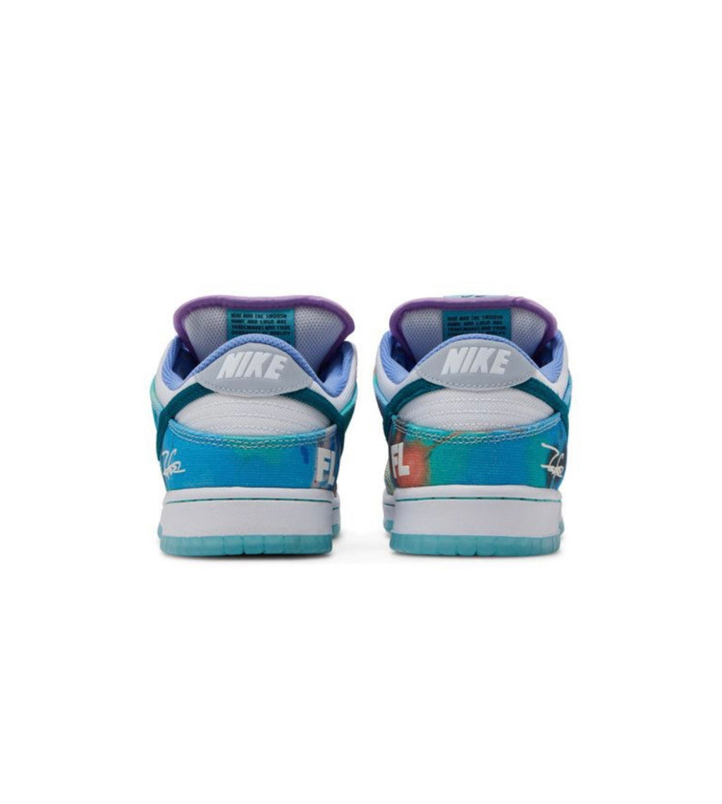 Nike SB Dunk Low Futura Laboratories Bleached Aqua