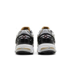 New Balance 1906R White Metallic Gold