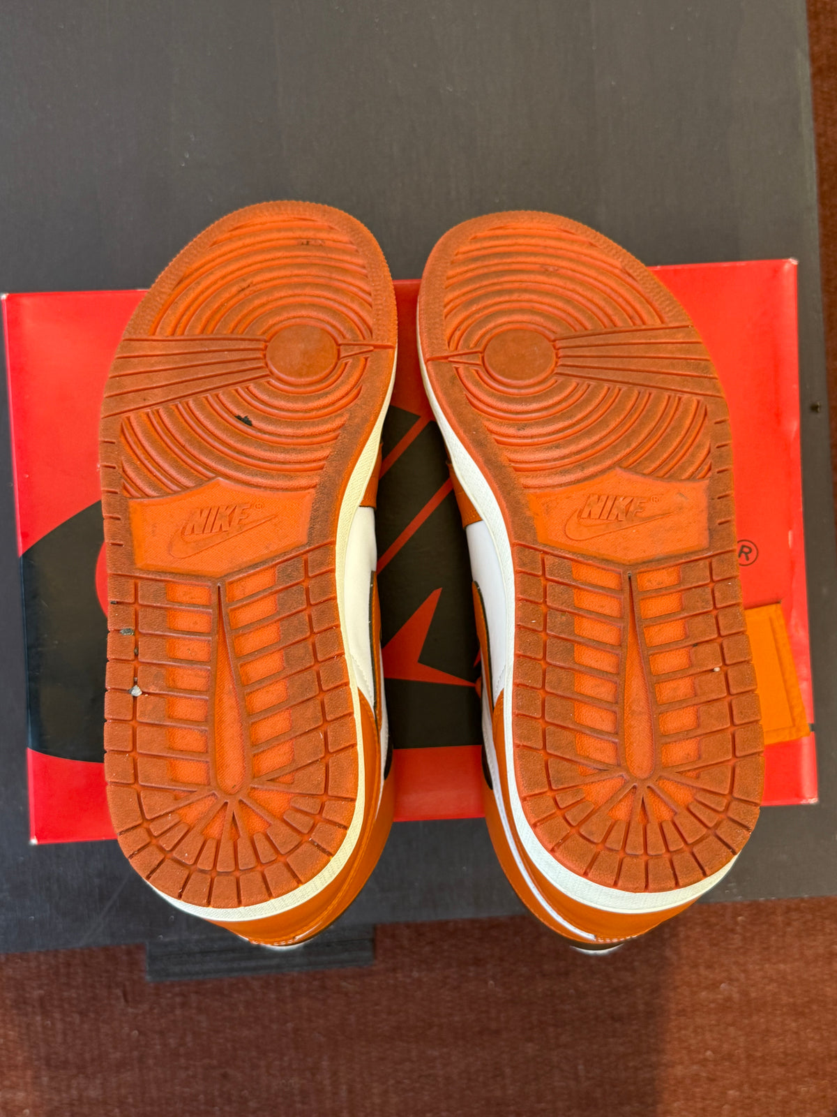 Jordan 1 Retro High OG Starfish (W) (EU: 44.5)