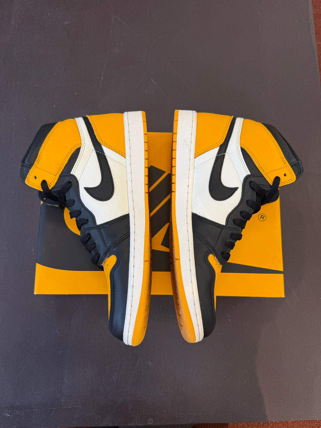 Jordan 1 Retro High OG Taxi (Eu: 45)