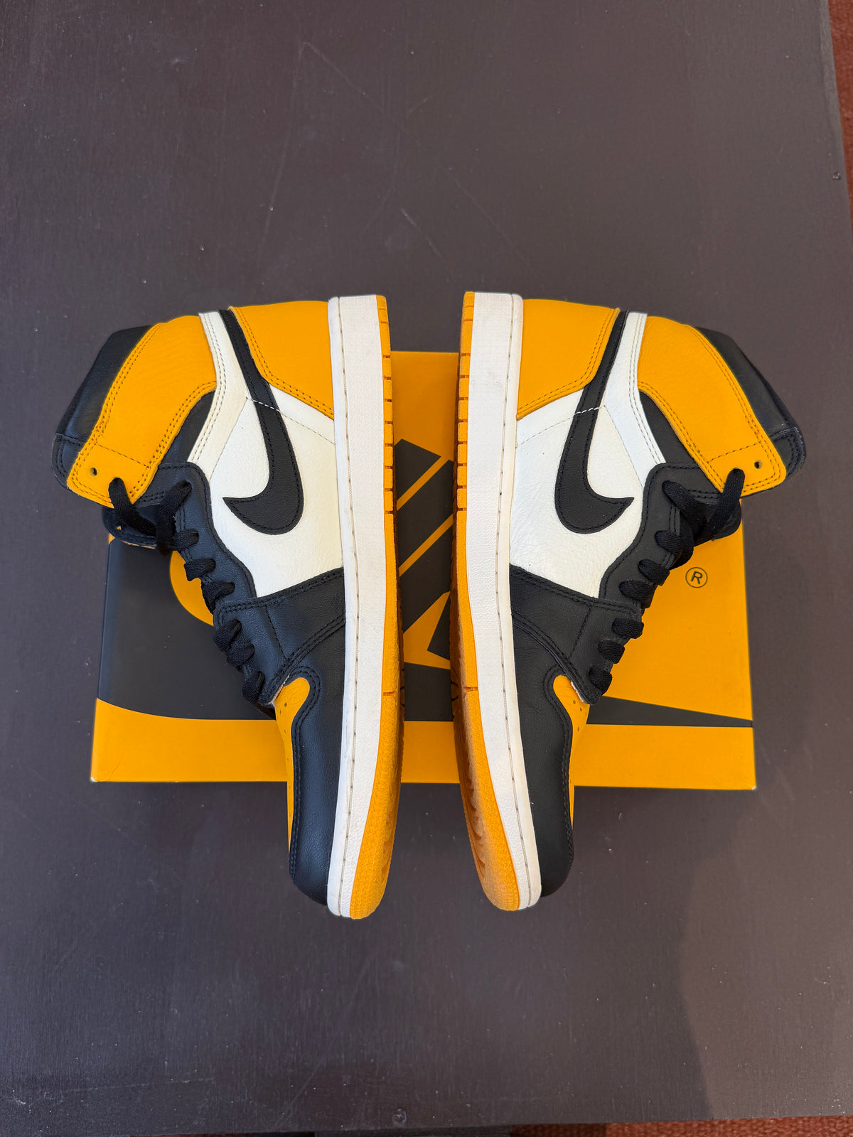 Jordan 1 Retro High OG Taxi (Eu: 45)