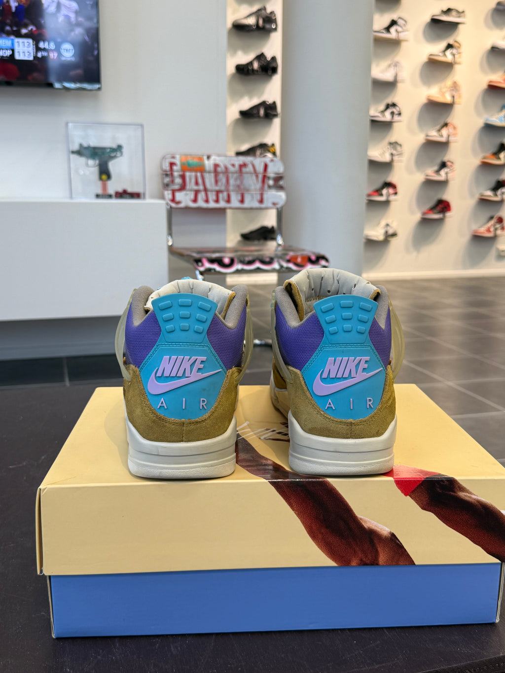 Jordan 4 Retro SP 30th Anniversary Union Desert Moss (EU: 44.5)