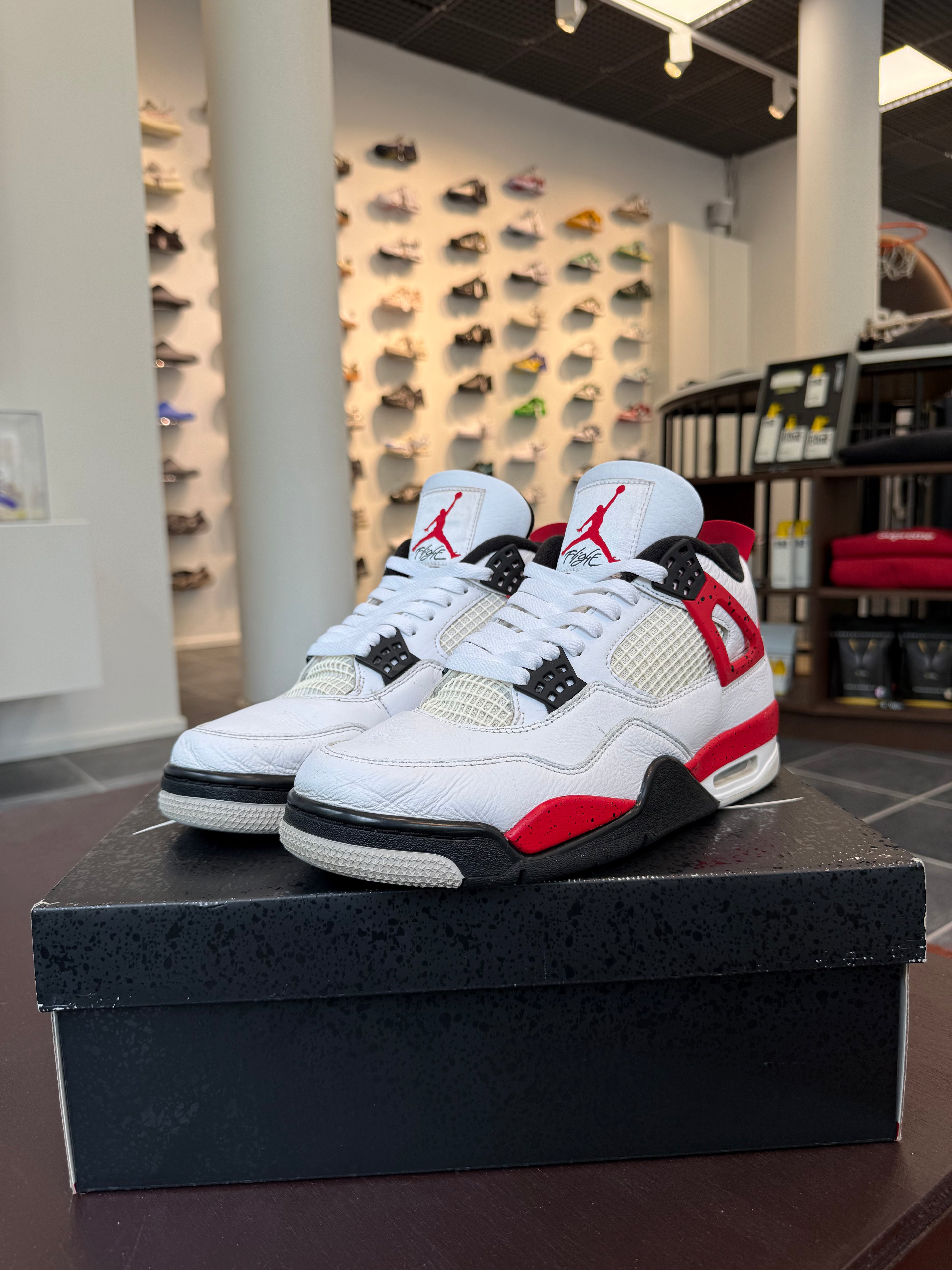 Jordan 4 Retro Red Cement (Eu: 43)