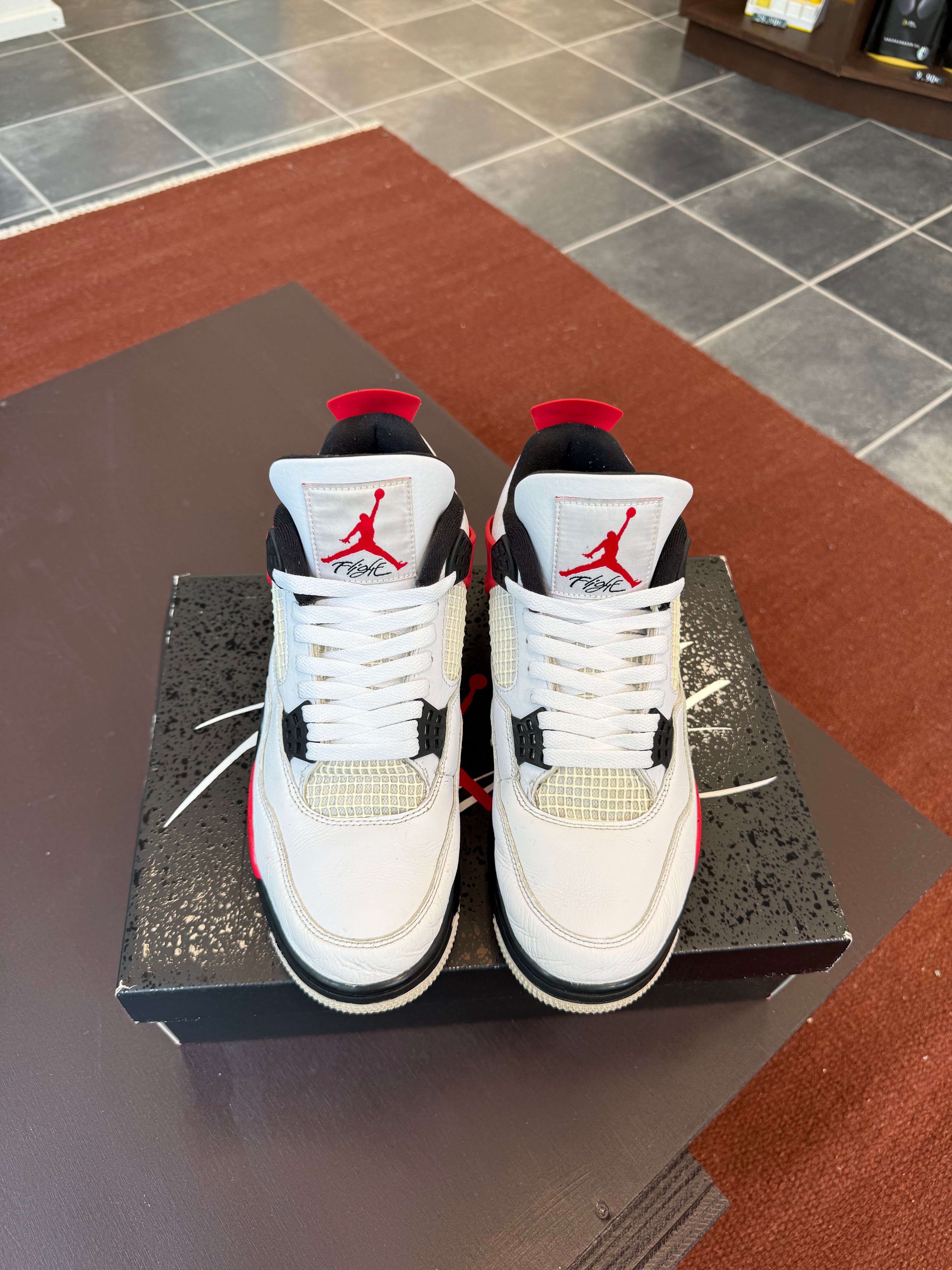 Jordan 4 Retro Red Cement (Eu: 43)