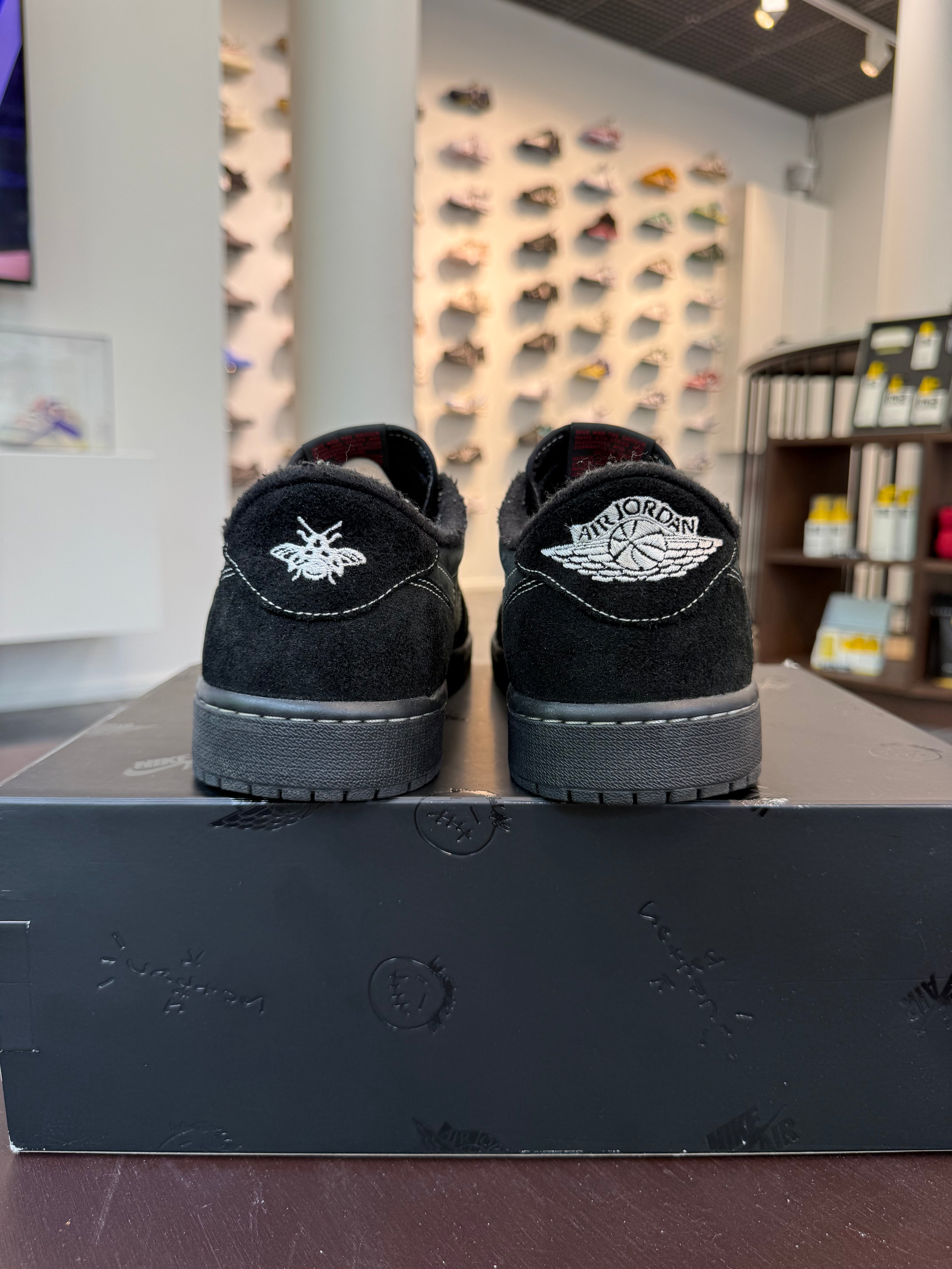 Jordan 1 Retro Low OG SP Travis Scott Black Phantom (Eu: 46)