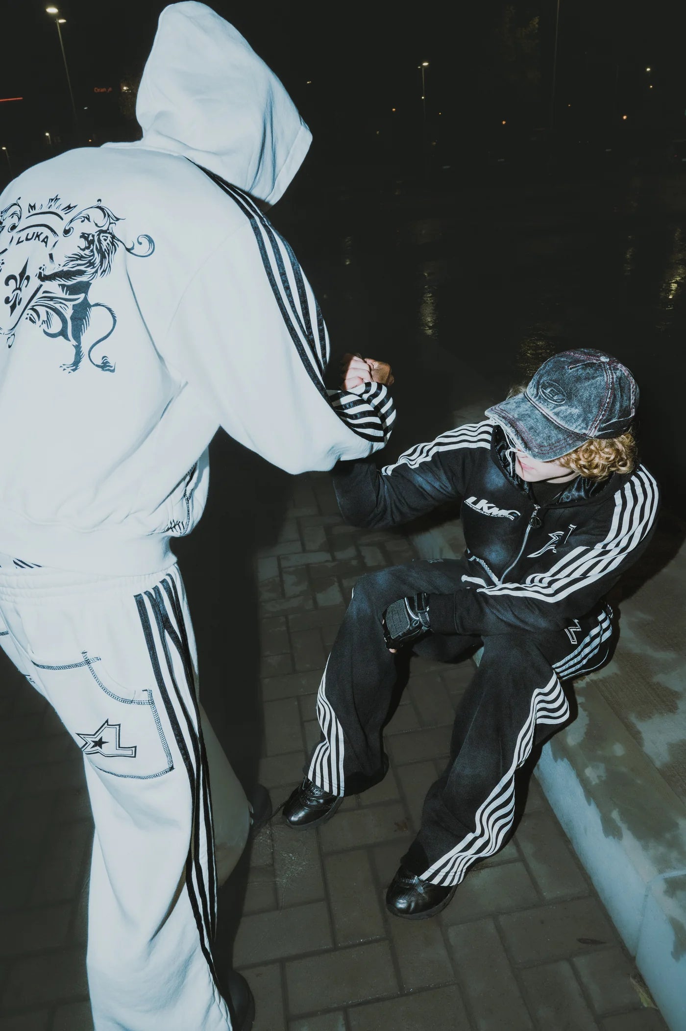 LUKAMACHAIN JOGGER STRIPED - WHITE