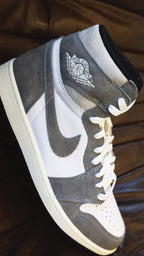 Jordan 1 Retro High OG Washed Black