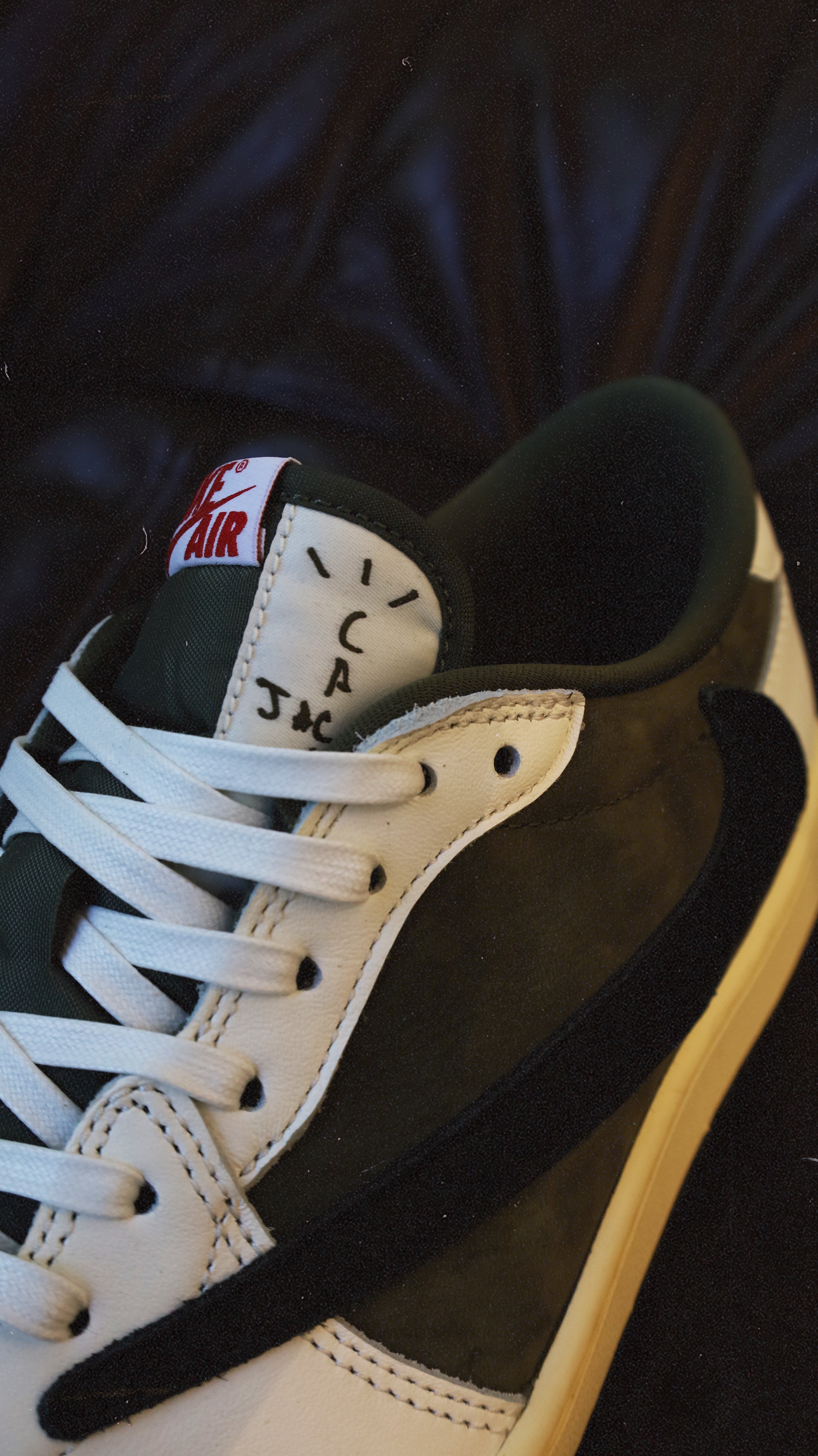 Jordan 1 Retro Low OG SP Travis Scott Medium Olive