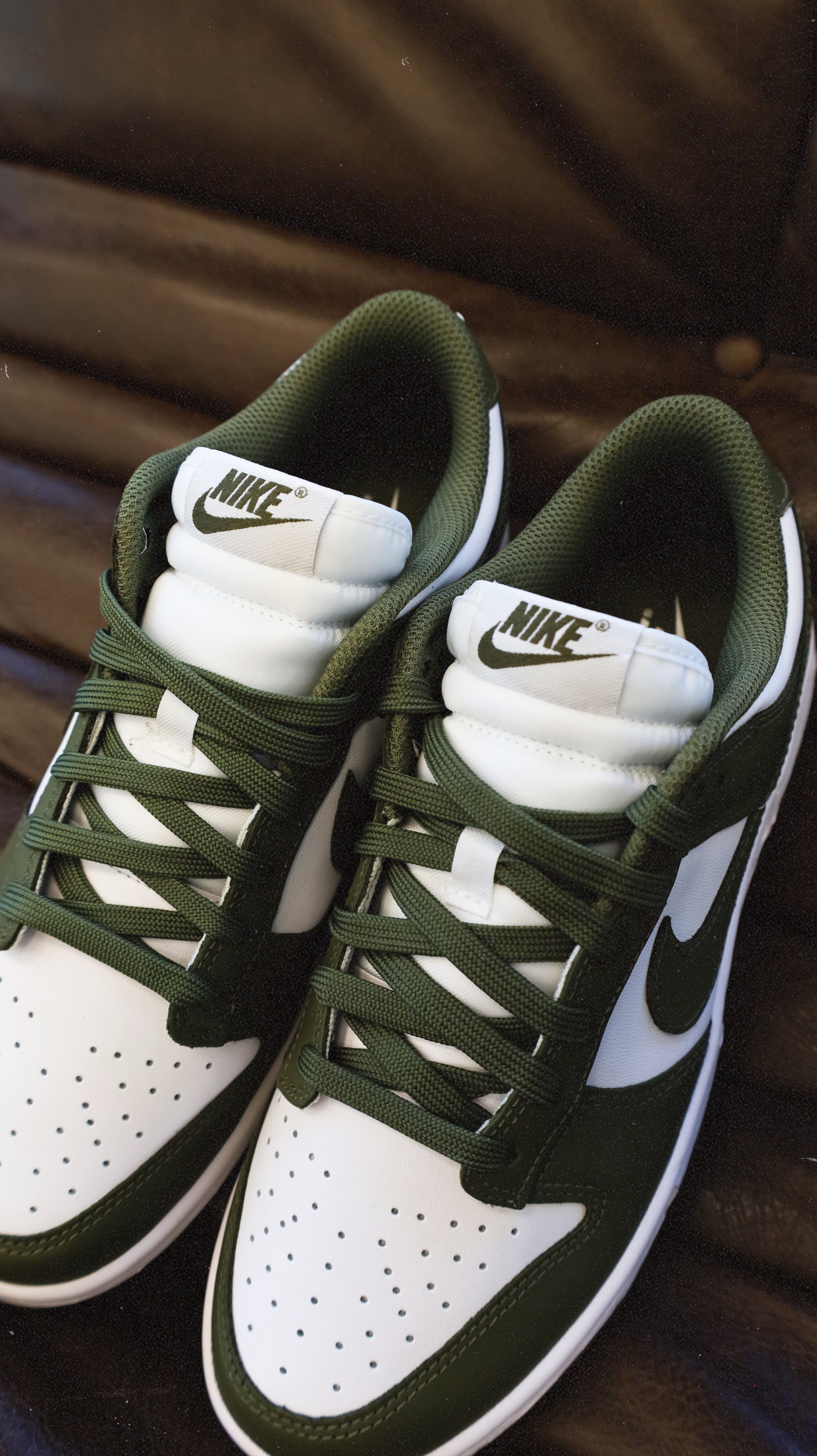 Nike Dunk Low Medium Olive (W)