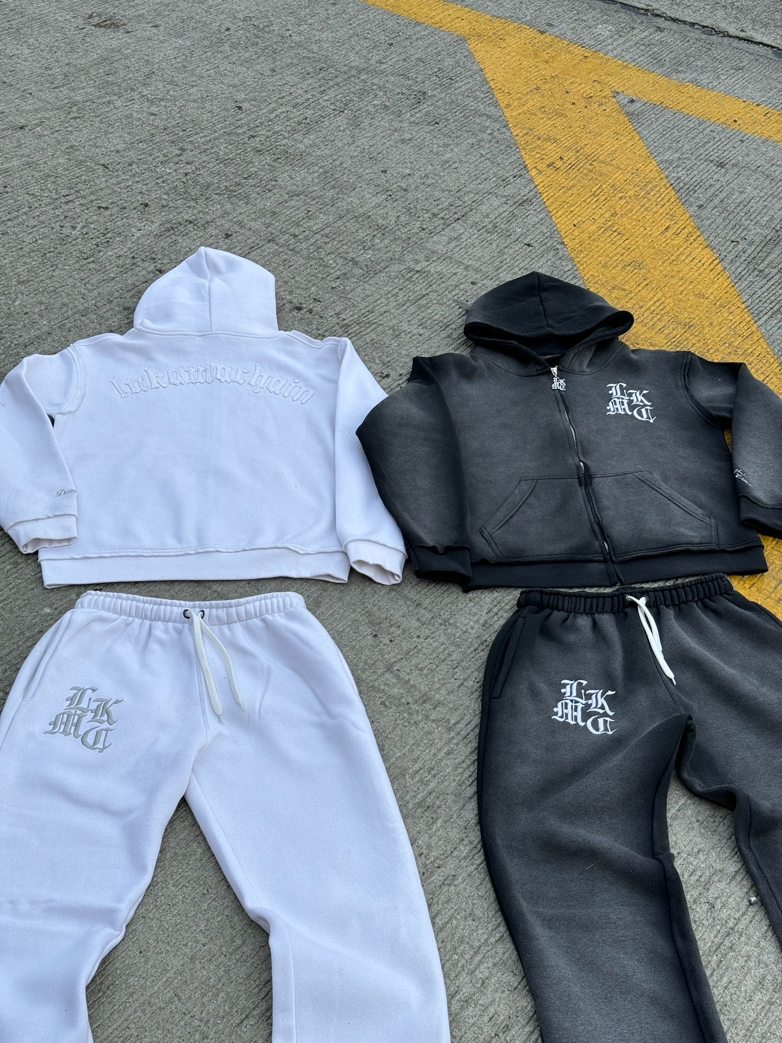 LUKAMACHAIN  Distressed Zip Hoodie White